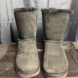 UGG Sued Black Boots - Great condition- Women's size 10